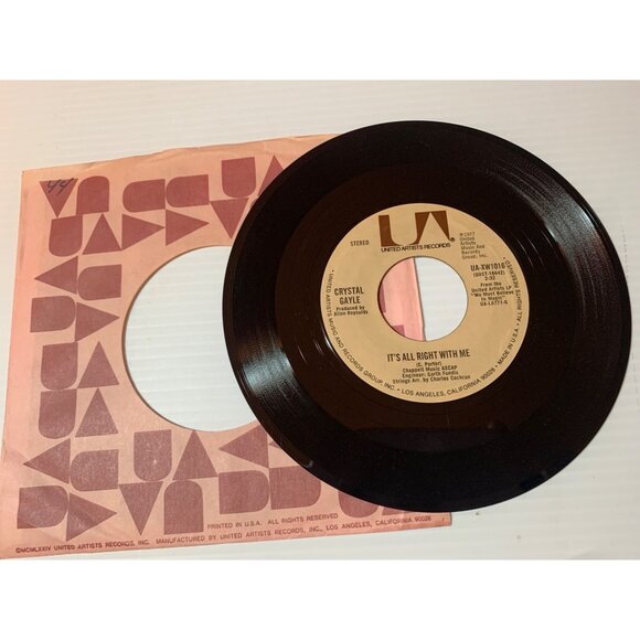 Crystal Gayle 7" 45 RPM Vinyl Record Dont It Make My Brown Eyes Blue & Its All R - Picture 3 of 5